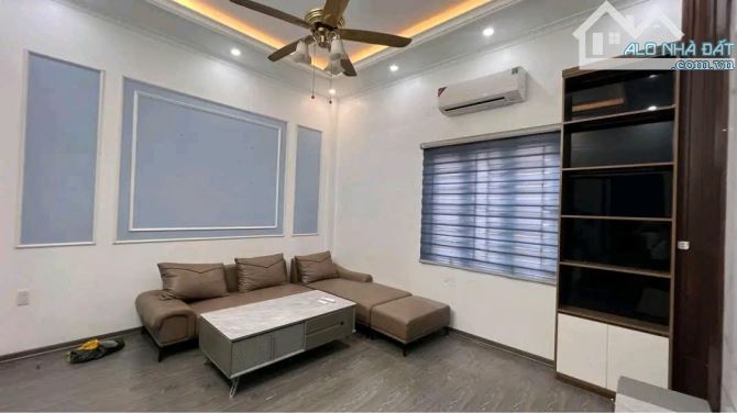 Cho thuê nhà mới tinh tại Thiên lôi- Nguyễn Văn Linh cực đẹp, 70 M2, 4 T, 4 NGỦ FULL, 12tr - 7