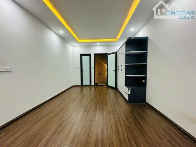 Nhà Đức Diễn View Lô Góc Ô Tô Đỗ Vào Nhà Gần Trường Học 36m² 5 Tầng Giá 6 Tỷ 9 - 7