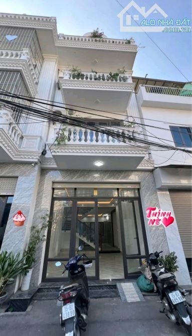 Cho thuê nhà mới tinh tại Thiên lôi- Nguyễn Văn Linh cực đẹp, 70 M2, 4 T, 4 NGỦ FULL, 12tr - 9