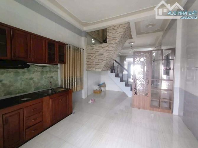 🏡 Cần bán căn nhà 1 trệt 1 lầu mặt tiền nhựa thuộc phường 1, mặt tiền đường Trương Văn Kỉ