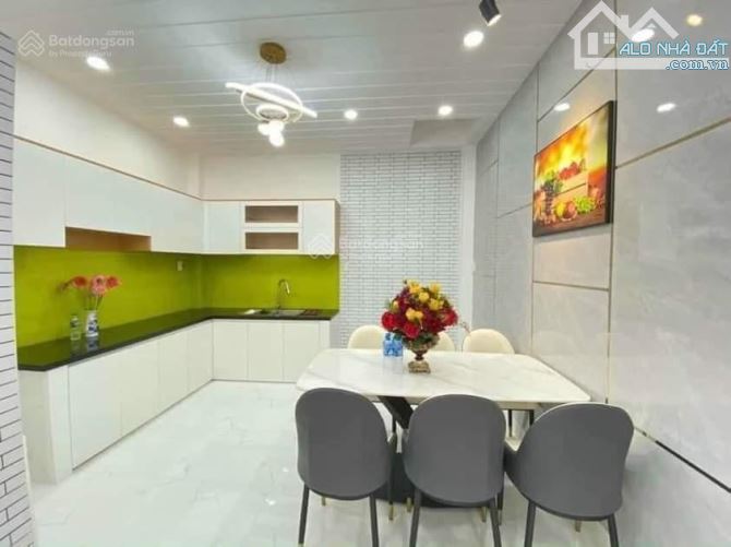 +1 Bán Nhà HXH Nguyễn Thượng Hiền - 53m², 3 Tầng, Full Nội Thất, Hoàn Công Đủ - Giá 4.92