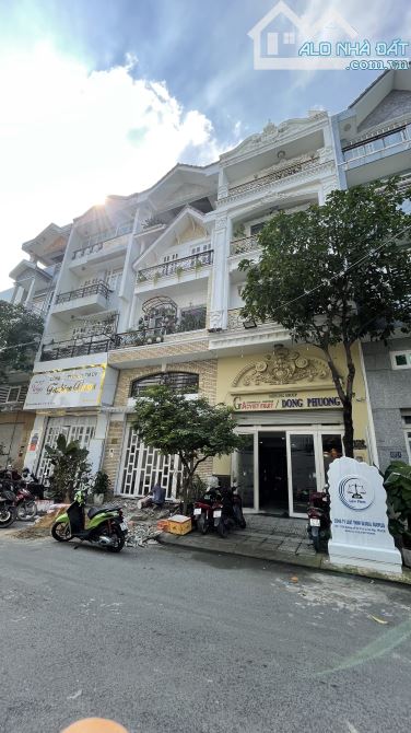 Cho Thuê Nhà Diện Tích To , 5x25 Đúc 3,5Tấm , Khu Phu Lô VIP P.14