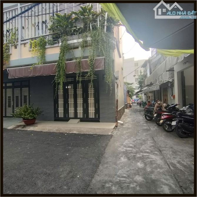 Top nhà xinh góc 2 mặt tiền 6.9 x 16m Cư Xá Lữ Gia Quận 11 TP.HCM