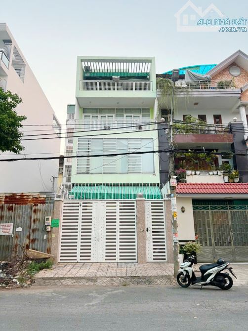 BÁN NHÀ MẶT PHỐ KHU VÀNH ĐAI TRONG,Q. BÌNH TÂN, GIÁ SIÊU HỜI CHỈ VỚI 21,5 TỶ VND, 138 M2