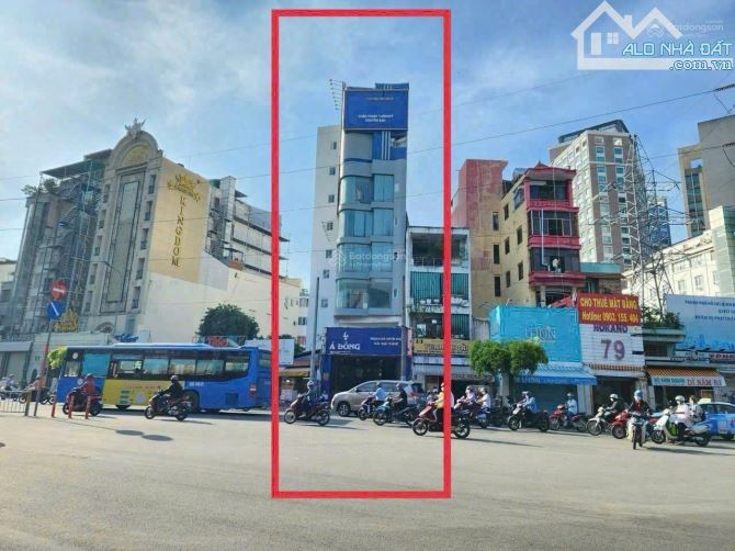 Ngộp bank. Bán gấp nhà MT Nguyễn Thị Minh Khai Quận 1, DT 7 x 20m, HĐT 220 triệu/tháng