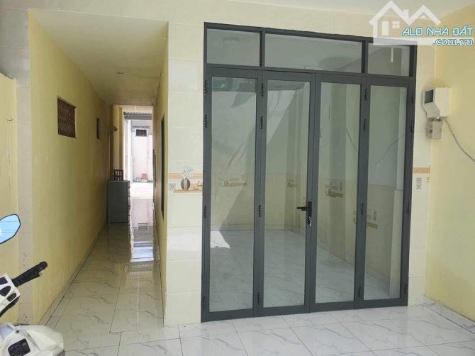 Chủ gửi bán Căn nhà 2 Tầng DT 105m2, ngay đường Tam Châu, kế Bệnh Viện Thủ Đức, SHR.