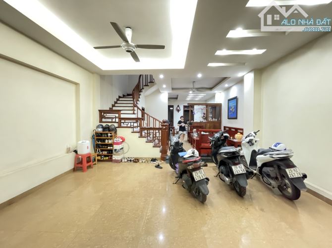 BIỆT THỰ KHU 409 TAM TRINH, HOÀNG MAI, 90M,4T,MT6M, VỈA HÈ, GARA Ô TÔ, VĂN PHÒNG, ĐẲNG CẤP - 1