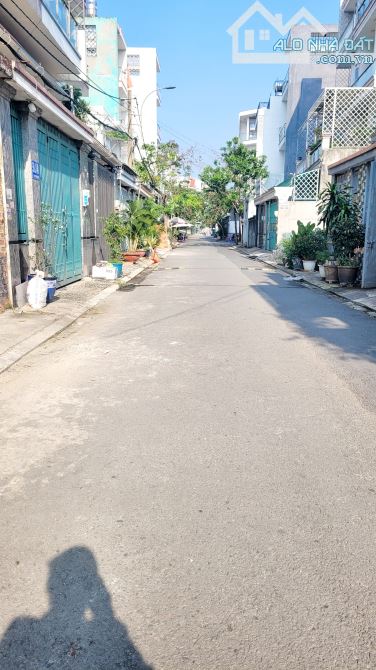 Nhà 7x15m Đúc 2 Lầu Gốc 2 Mặt Tiền Hẻm Đường Nguyễn Thị Sáu Hóc Môn Giá 6.9 Tỷ, SHR - 2