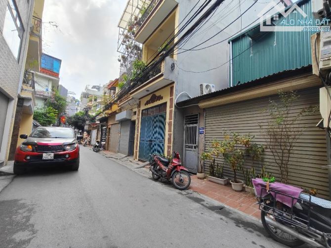 BÁN NHÀ 210M2 PHỐ YÊN LẠC - HAI BÀ TRƯNG- Ô TÔ, KINH DOANH- TIỆN ÍCH NGẬP TRÀN. - 2