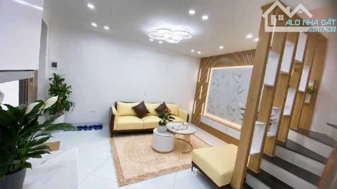 Bán Nhà Lê Quang Đạo Nam Từ Liêm 52 m2 9,5 tỷ - 2