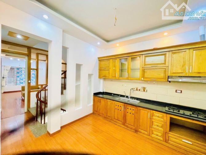 BÁN NHÀ QUẬN THANH XUÂN, 50M2, NGÕ Ô TÔ KINH DOANH, TẶNG HẾT NỘI THẤT, GIÁ 8.9 TỶ. - 2