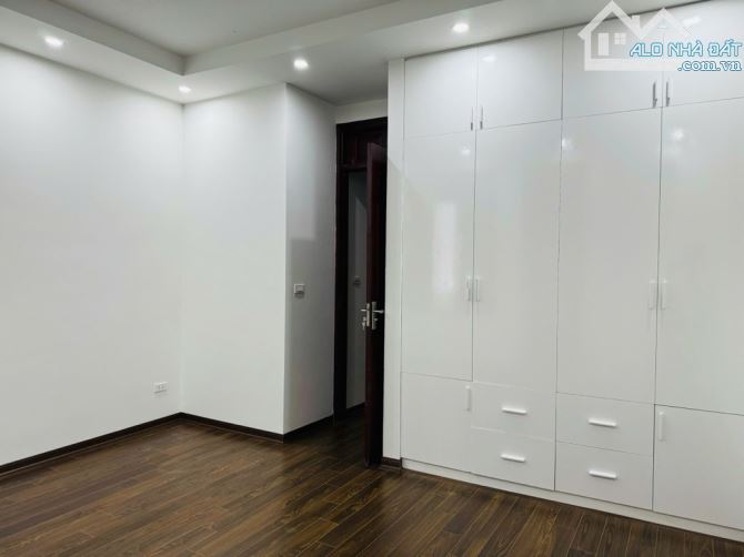 Lê Trọng Tấn - Thanh Xuân 60m2 x 5T. Chỉ 19 tỷ Phân lô, Thang Máy, kinh doanh - 2