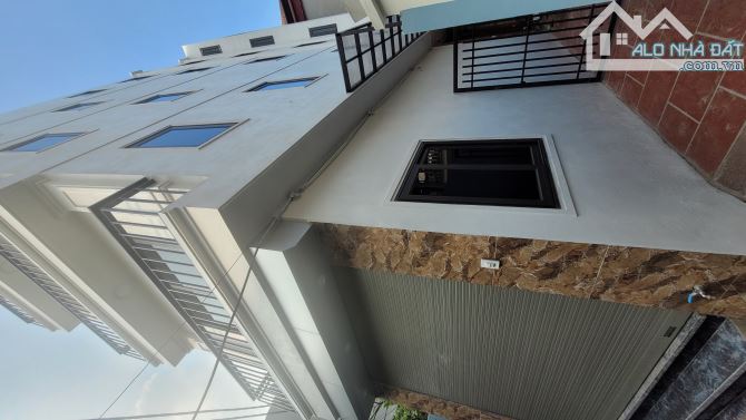 75m 5 tầng  giá. 5.99 tỷ nhà mới đẹp gần phố, số đỏ, ở sướng hoặc cho thuê cực đỉnh - 1