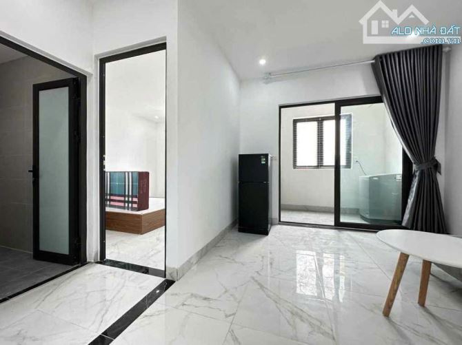 Bán Tòa CHDV 7 tầng Vương Thừa Vũ 125m2 - 15m ra Mặt phố - 3