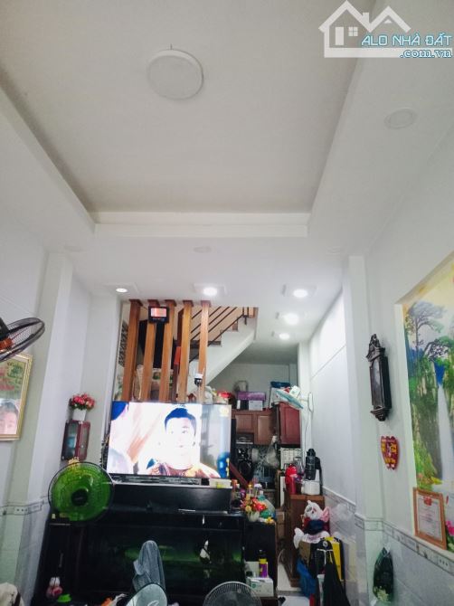 🍀TRUNG TÂM TÂN PHÚ GIÁP TÂN BÌNH - GẦN AEON TÂN PHÚ- Hẻm ba gác - 3 tầng 31m2 - 4 tỷ - 4