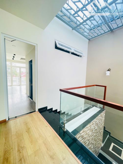BIỆT THỰ KHU HỒNG PHÁT 9x20 - KẾ CÔNG VIÊN CÁCH TRẦN HOÀNG NA 100m GIÁ 11,2 TỶ - 4