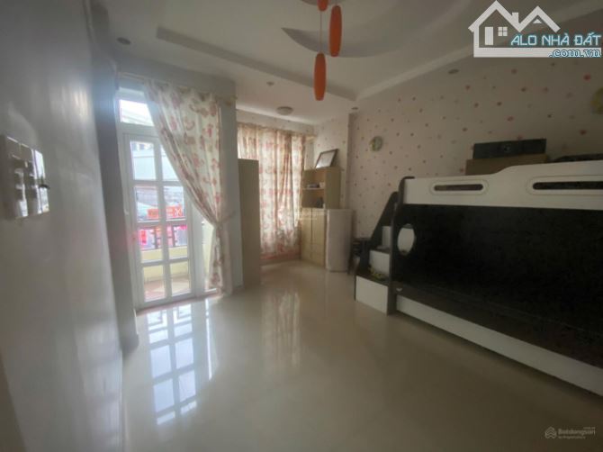 Bán villa 2 mặt tiền 150m2 (đã hoàn công), sổ hồng chính chủ, khu vực trung tâm TP Thủ Đức - 5