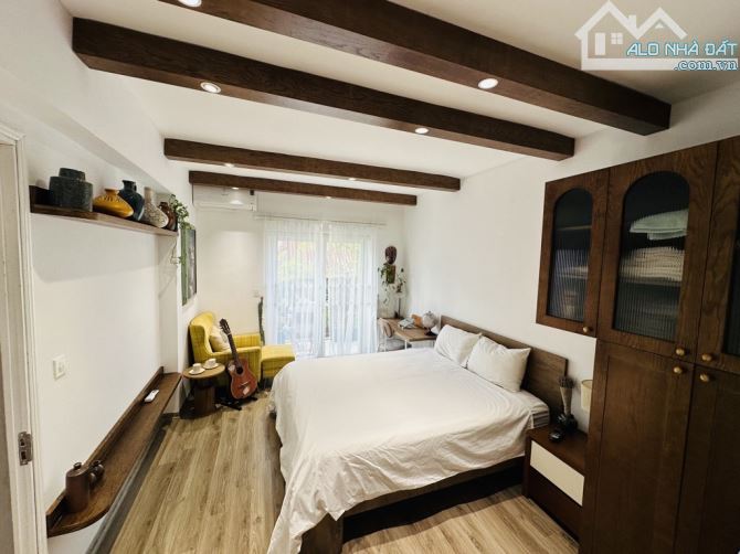 SIÊU HIẾM SIÊU PHỐ CỔ HÀNG VÔI HOÀN KIỂM CHỈ NHỈNH 6 TỶ 60M . HOMESTAY - 6