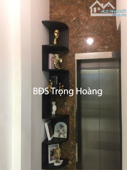 Cực hiếm. bán nhà mặt phố trường chinh, 5 tầng thang máy, 35m2, mt 3.3m, quận thanh xuân - 7