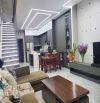 Nhà 4 tầng mặt tiền Bình Hoà Khuê Trung. Dt 100m2 có sân oto nhà bề thế gần Xuân Thuỷ ờ tô