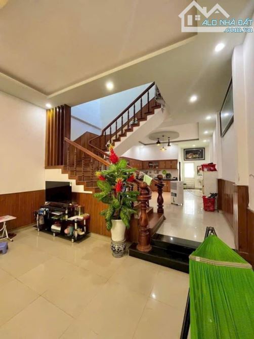 🏘 MẶT TIỀN KINH DOANH ĐƯỜNG HOÀ MINH - NHÀ 4 TẦNG