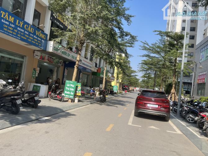 Bán căn shophouse IEC trung tâm Thanh Trì, Kinh doanh đắc địa.