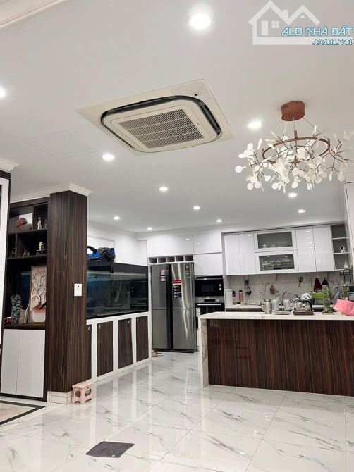 BÁN NHÀ MẶT PHỐ TÚ MỠ CẦU GIẤY - LÔ GÓC xây bulding Ở & VĂN PHÒNG CTY 95M2 GIÁ 33,9 TỶ