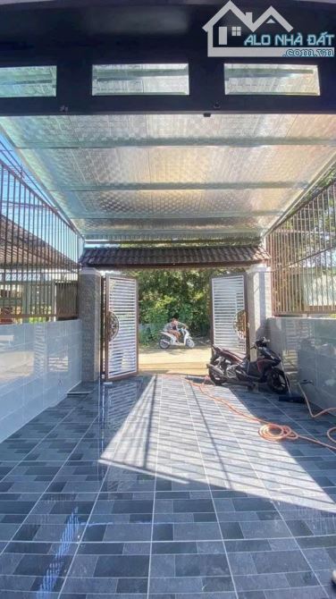 Nhà ngay mặt tiền đường bê tông 8m kẹt tiền bán nhà ở tân phú trung, 135m2 690trieu - 10