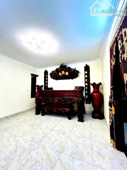 NHÀ MỚI- ĐẸP PHỐ HOÀNG NHƯ TIẾP-LONG BIÊN,79M2,5 TẦNG,18 TỶ.LONG BIÊN. - 1