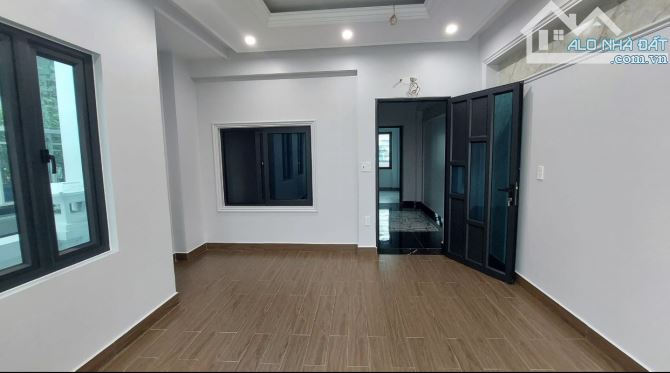 Bán nhà 5 tầng Bùi Thị Từ Nhiên, Đông Hải, Hải An,63m2, mặt tiền 4,5m đường 7m, 6,3tỷ. - 1