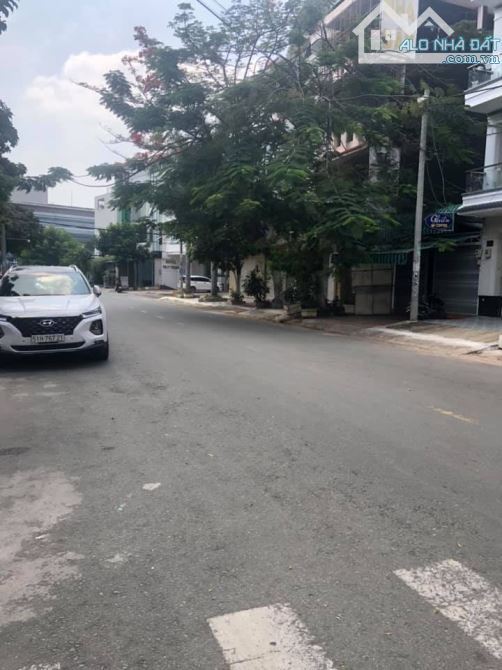 Chủ nhà giảm giá còn 12 tỷ thương lượng đất đường 32 khu Ao sen 5x20m cách AEON 50m. - 1