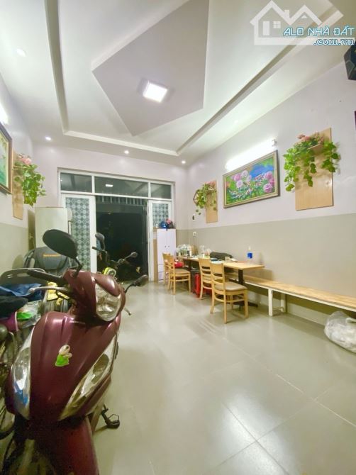 Nhà 3 Tầng Khu Phân Lô Linh Đông , Đường Ô Tô, Tô Ngọc Vân Nhỉnh 5 Tỷ - 1