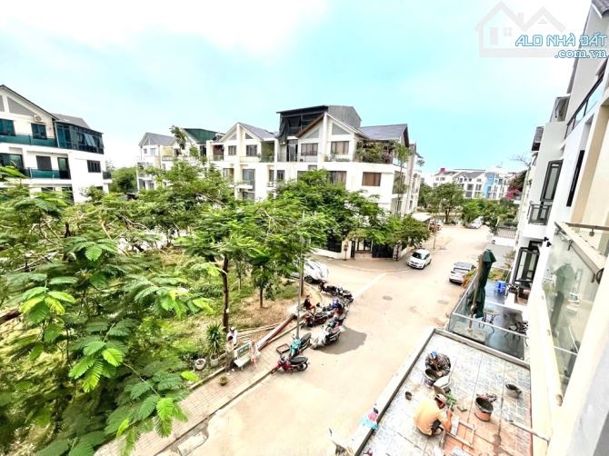 LIỀN KỀ 98M x 5T, MT 7M, VIEW CÔNG VIÊN, KINH DOANH, KĐT FLC GARDEN CITY, ĐẠI MỖ, 23.75 TỶ - 1