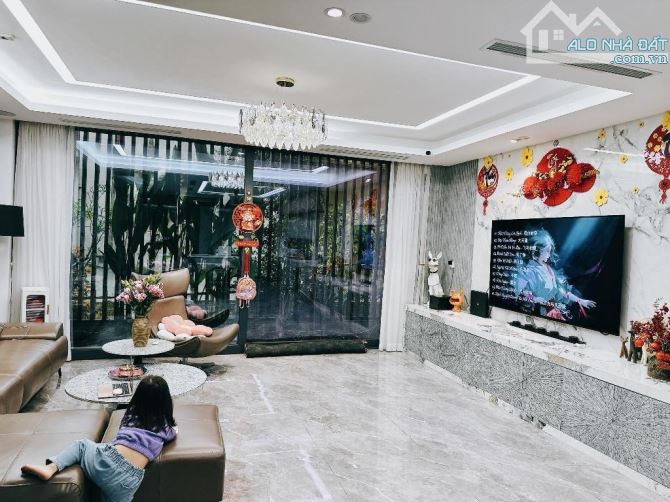 Bán nhà mặt phố vip Nguyễn Văn Lộc, 95m 5T MT 5.5m vỉa hè, ô tô đỗ kinh doanh 42 tỷ - 1