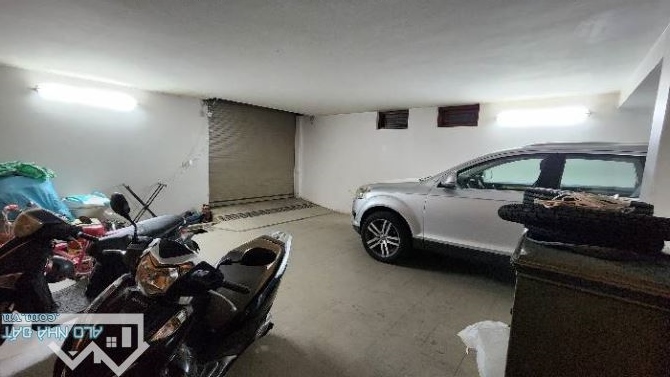 Bán Biệt Thự 5.2ha Yên Hòa DT 310m2, Mặt tiền 18m - 4 Ô tô tránh - Giá 109 tỷ - 1