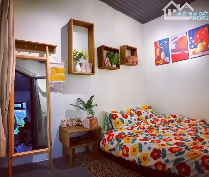 Bán nhà ngay trung tâm tp Đà Lạt. Để ở hoặc kinh doanh.Nhà view đẹp,sổ riêng 105m² 4PN.4ti - 16