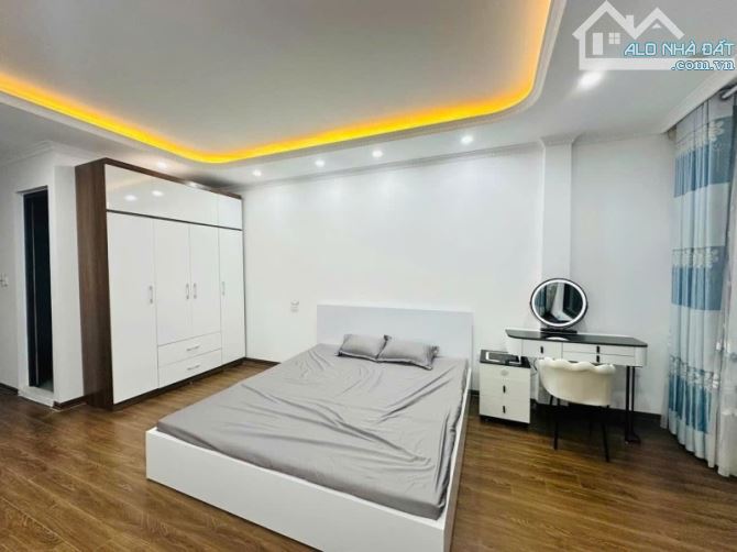 Chờ xuất bản[Hiếm]Quận Hai Bà Trưng, 45m2 5 tầng 6 ngủ, ôtô đỗ của, chỉ 7,x tỉ, LH 0904690 - 2