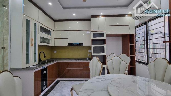 CẦN BÁN GẤP NHÀ LA KHÊ HÀ ĐÔNG, PHÂN LÔ, Ô TÔ TRÁNH, KINH DOANH DỈNH, DT: 90M2, GIÁ 18 TỶ - 2