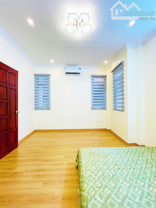 ĐẸP MÊ LY ! HOA HẬU NGỌC KHÁNH 50M2- GẦN PHỐ- Ô TÔ- GIÁ TRỊ GIA TĂNG- VỪA Ở VỪA CHO THUÊ- - 2