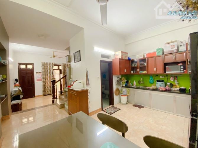 Bán nhà mỗ lao Hà Đông gần ô tô tránh 78M2 chỉ nhỉnh 10 tỷ - 2