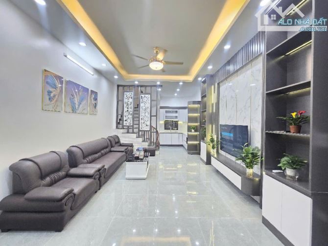 BÁN NHÀ VIỆT YÊN, NGŨ HIỆP 52M 4 TẦNG, NHỈNH 5 TỶ, Ô TÔ ĐỖ CỬA, NHÀ MỚI ĐẸP, LÔ GÓC - 2