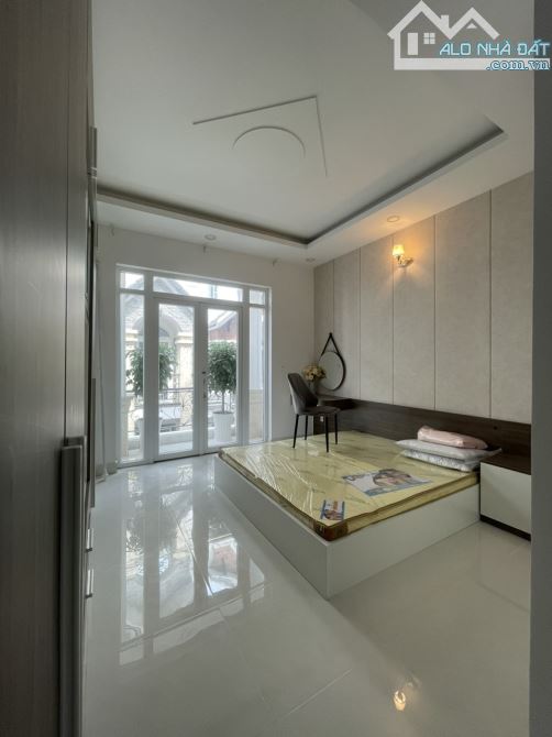 HXH Khu Vip Cống Lở, nhà 5 tầng mới, 4x15m chỉ 7,8 tỷ - 3