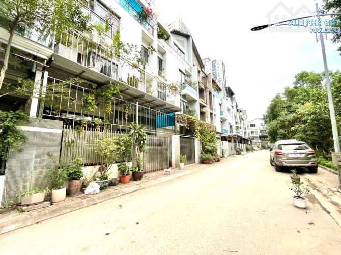 LIỀN KỀ 98M x 5T, MT 7M, VIEW CÔNG VIÊN, KINH DOANH, KĐT FLC GARDEN CITY, ĐẠI MỖ, 23.75 TỶ - 3