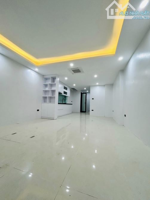 (THANG MÁY) Bán nhà Nguyễn Khang Yên Hòa 50mx6T MT rộng nhà thoáng 50m ra phố mới đẹp 8.6 - 3