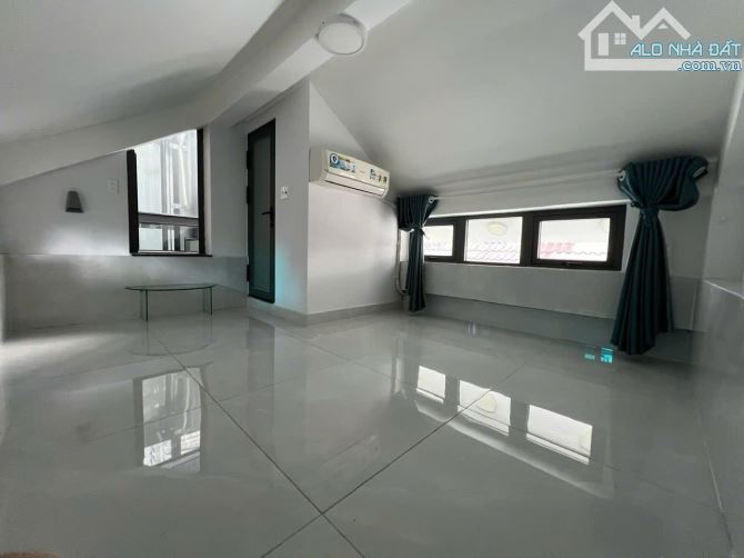 Biệt thự mặt tiền phường Tân Phong. 250m2 5 tầng thang máy - 4