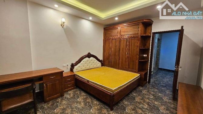 BÁN NHÀ MẶT PHỐ TRUNG YÊN, TRUNG HOÀ DT60M2*6 TẦNG THANG MÁY MỚI VỈA HÈ KD TẤP NẬP. 16 TỶ - 4