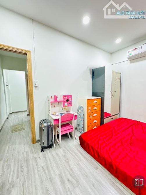 🏠🏠 NHÀ ĐẸP Ở NGAY - DƯỚI 4 TỶ - 2 TẦNG - TẶNG NỘI THẤT - NGUYỄN CÔNG HOAN, P7, PHÚ NHUẬN - 4