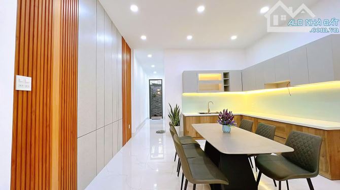 Bán gấp căn nhà 1 trệt 1 lầu. Diện tích: 80m2. Ngay Đường Bùi Quốc Khánh, Chánh Nghĩa, TDM - 4