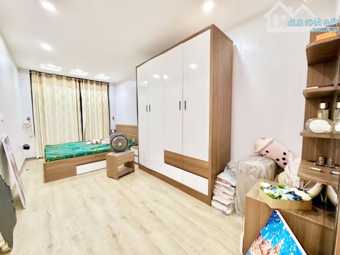 Bán Nhà Hồ Linh Quang,Văn Chương- 70m2*7Tầng, View Hồ, Thang Máy, Ô Tô Tránh, Kinh Doanh S - 4