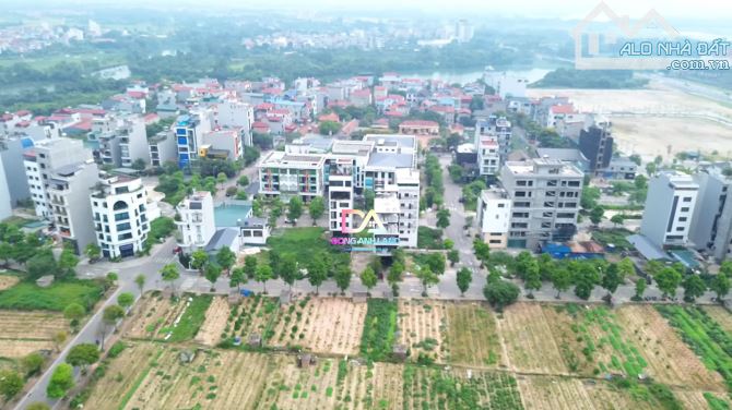 BÁN ĐẤT KINH DOANH VƯỜN ĐÀO ĐÔNG ANH MẶT ĐƯỜNG 25M CÓ VỈA HÈ - 5
